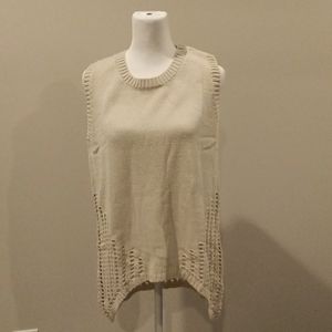 Women's Medium Sleeveless Sweater NWOT